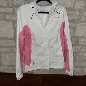 Columbia Rain Jacket. Breast Cancer Awareness edition 💞